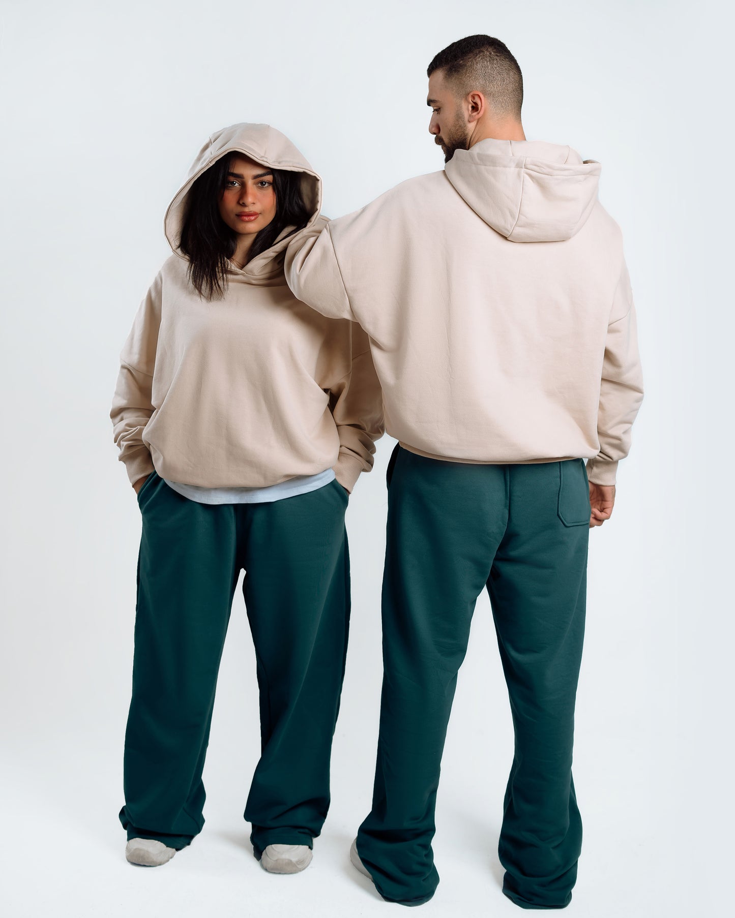 Unisex Hoodie & Wide-Leg Pants Set – Beige & Dark Green